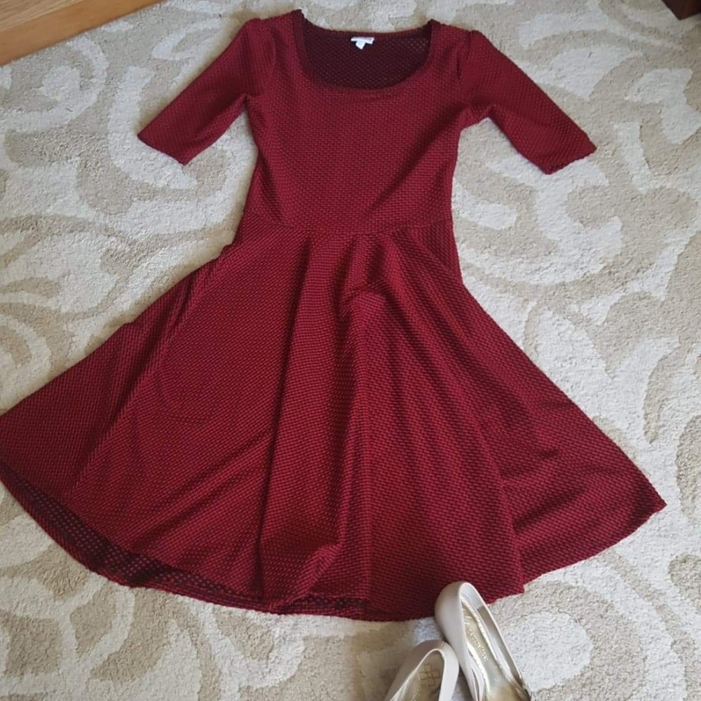 LulaRoe NWOT Nicole Dress Size Medium